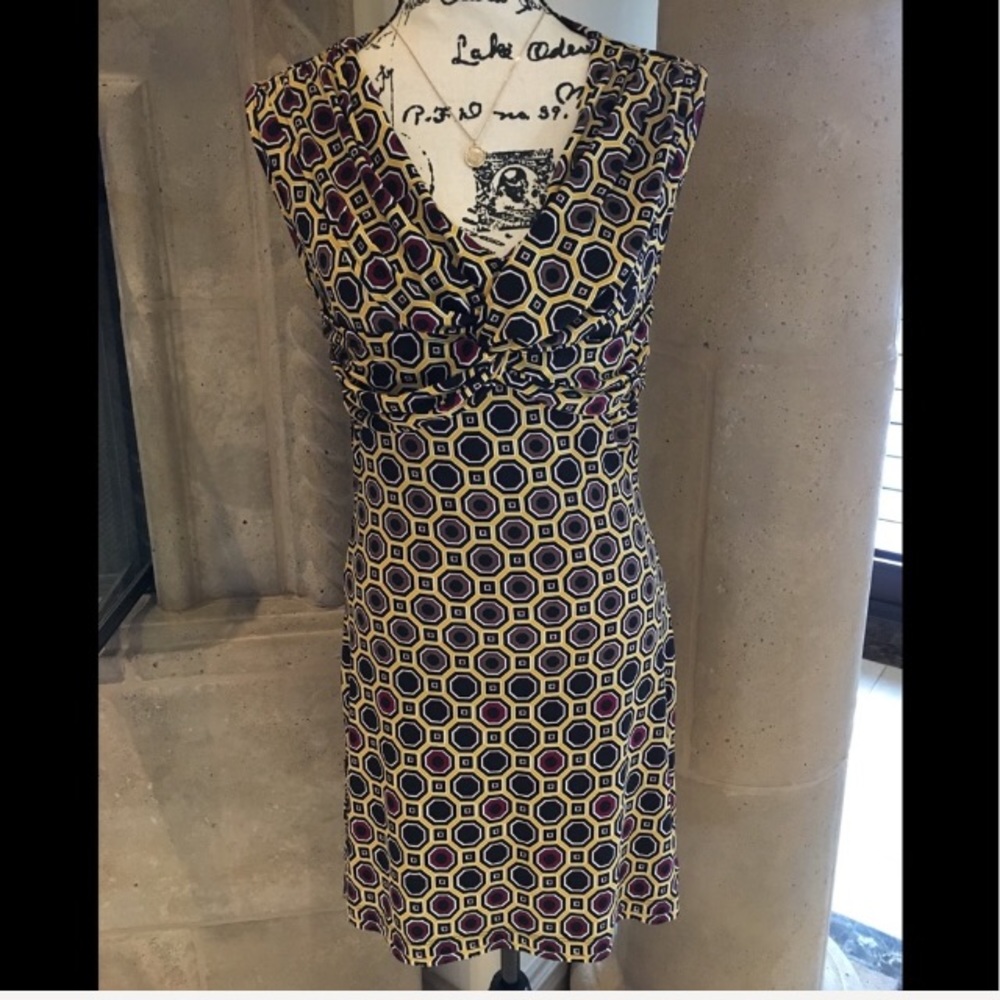 LAURA SCOTT Dress size M Petite